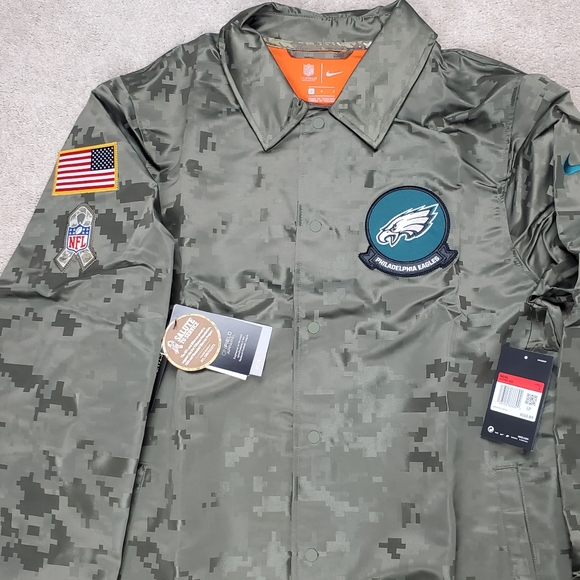 Philadelphia Eagles Nike Camo 2019 Salute to Service Sideline Jacket - Picture 2 of 8